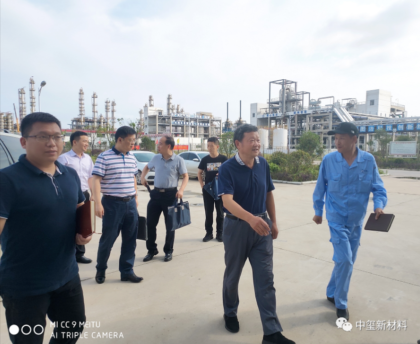 热烈欢迎省四送一服工作组领导莅临调研指导